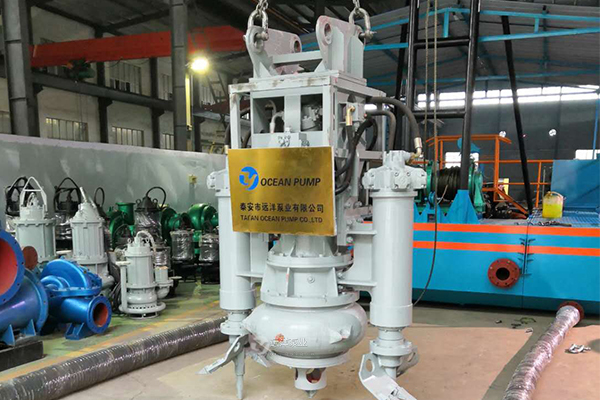 挖掘機(jī)用抽沙泵示意圖